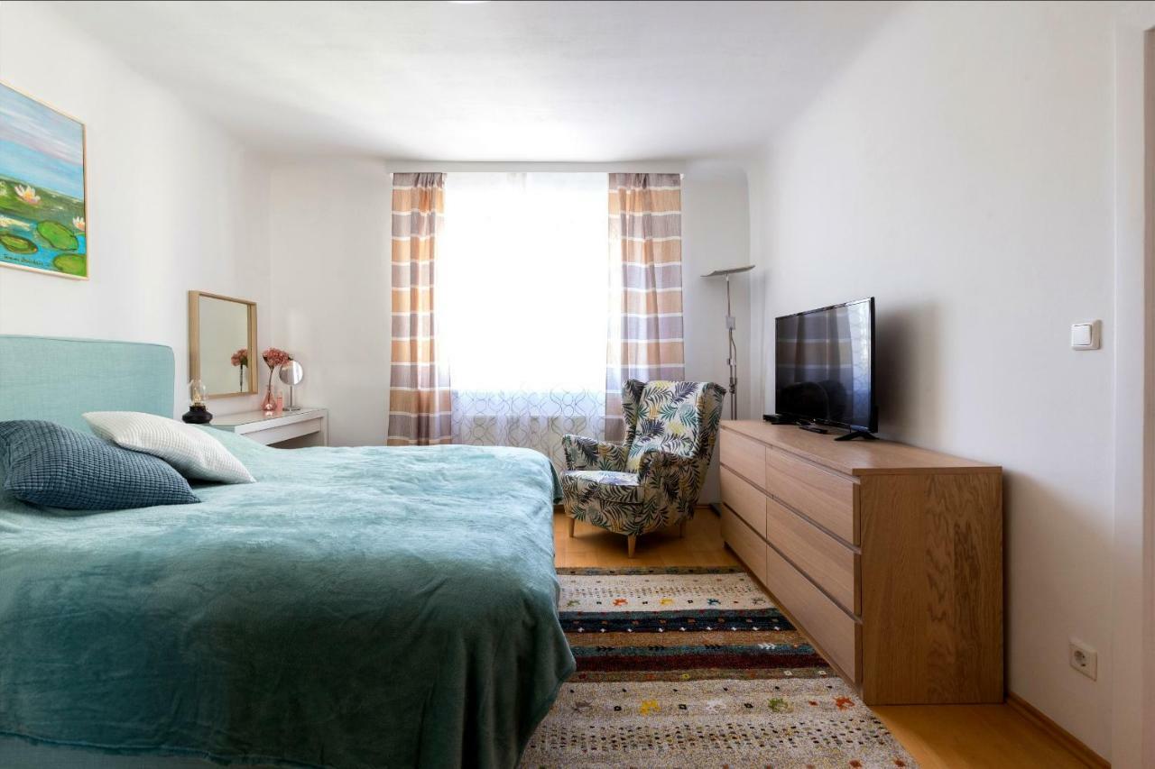 Apartment Rudolfsplatz Wina Bagian luar foto