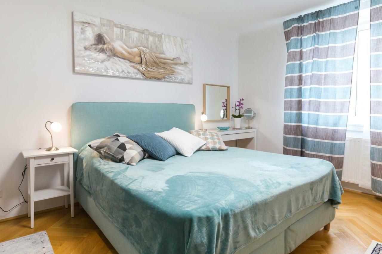 Apartment Rudolfsplatz Wina Bagian luar foto